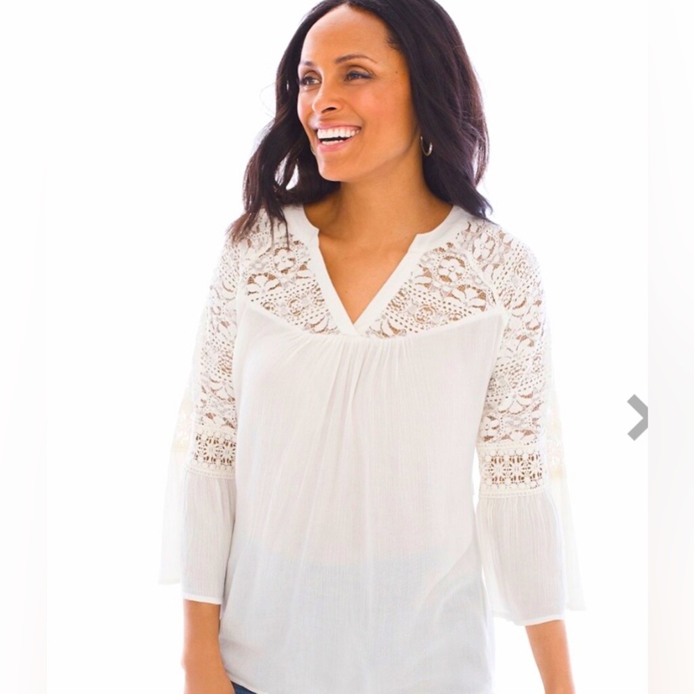 Chico’s Lacey Flutter Sleeve Top‎ Sz 1